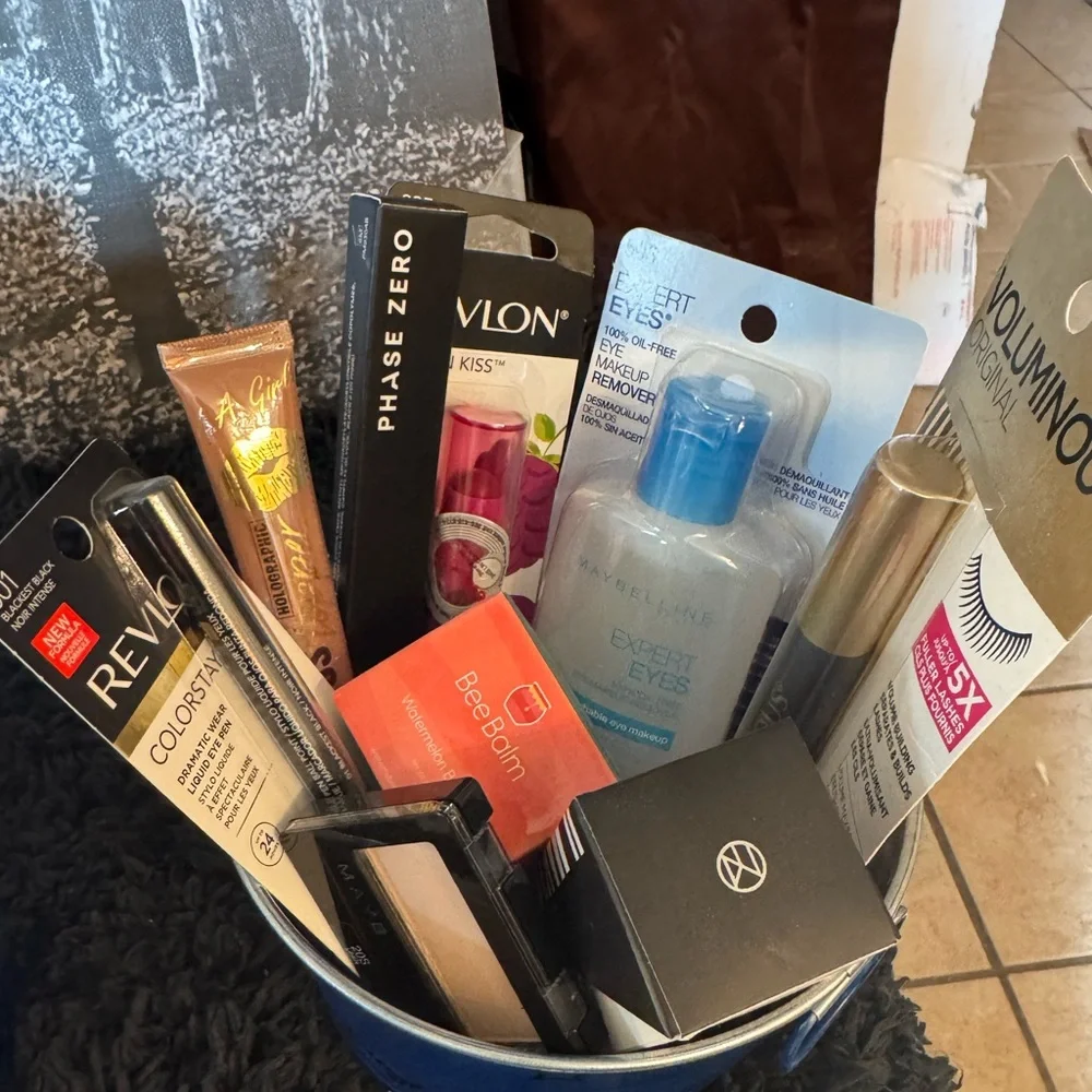 Makeup bundles - Picture 6 of 7